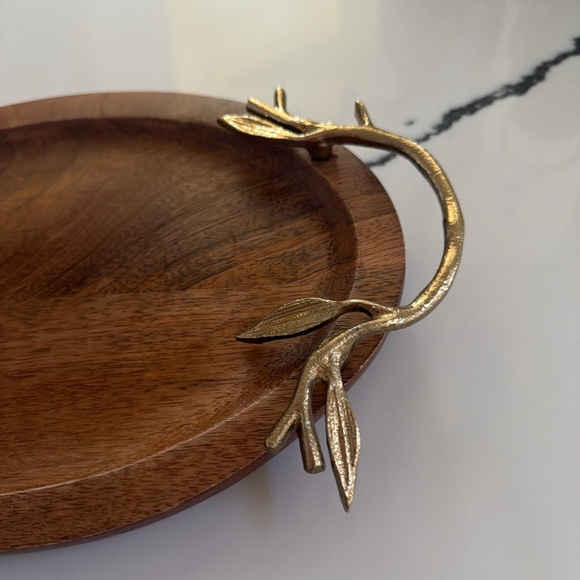 Wooden Oval Serving Tray with Gold Handles - Picture 4 of 7